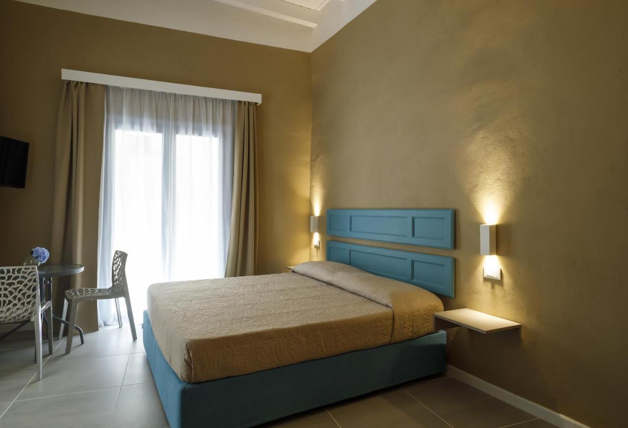 Palazzo Mancina Hotel Trapani Bagian luar foto