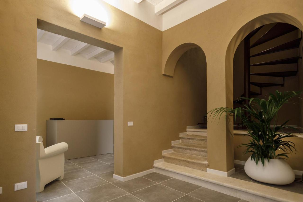 Palazzo Mancina Hotel Trapani Bagian luar foto
