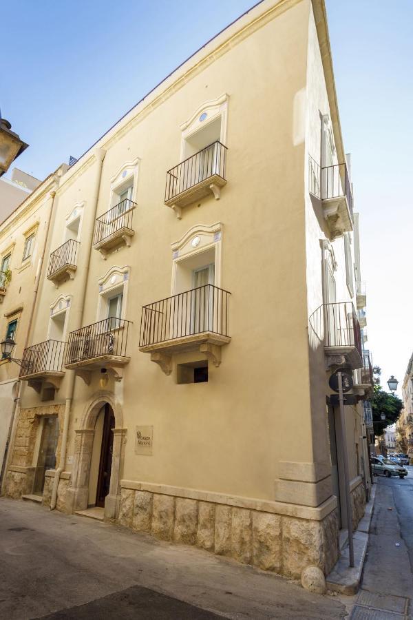 Palazzo Mancina Hotel Trapani Bagian luar foto