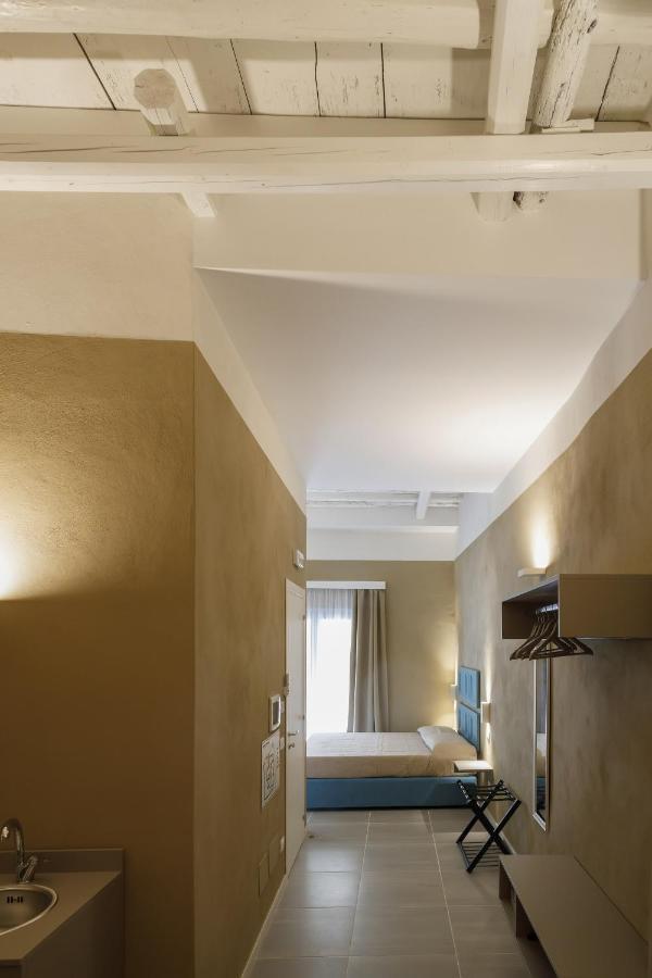 Palazzo Mancina Hotel Trapani Bagian luar foto